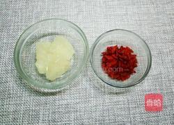 百合枸杞银耳汤的做法图解3