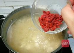 百合枸杞银耳汤的做法图解9