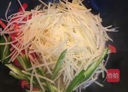 羊肉卷爆炒土豆丝的做法图解3