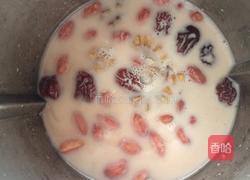 红枣核桃米糊的做法图解2