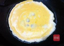 青红椒炒蛋的做法图解2