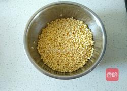 奶香豆沙绿豆糕的做法图解3