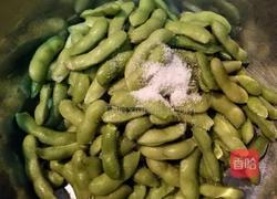 五香花生毛豆的做法图解3