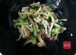 肉丝炒双花的做法图解9