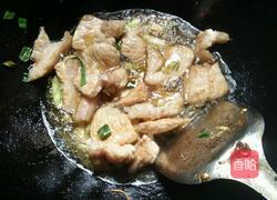 红烧肉烧鹌鹑蛋的做法图解2