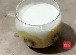 奇异果酸奶杯的做法图解3
