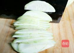 泡椒炒丝瓜的做法图解2