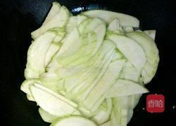 泡椒炒丝瓜的做法图解6