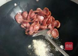 青椒炒腊香肠的做法图解5