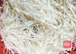 金针菇肉片的做法图解2