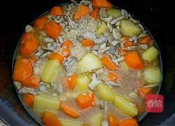土豆焖肉饭的做法图解6
