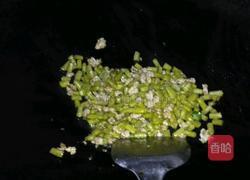 酸豆角炒肉的做法图解4