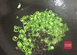 小炒通菜梗的做法图解4