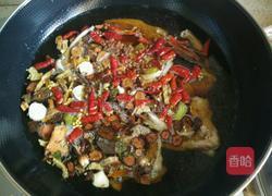 周黑鸭鸭架的做法图解1