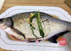 清蒸鳊鱼的做法图解1