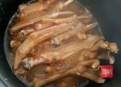 电饭煲焗鹅脚翼的做法图解5