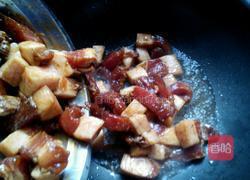 咸肉蛋黄粽的做法图解6