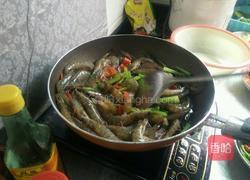 爆炒海虾的做法图解4