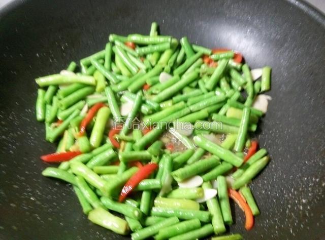 应该熟了，太熟颜色会变，也不要太熟烂，