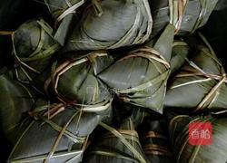 蛋黄五香咸肉粽的做法图解11