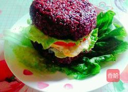 黑糯米饭汉堡的做法图解7