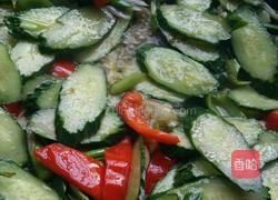 蒜苗清炒黄瓜的做法图解5