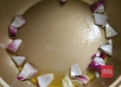 三汁闷鸡翅的做法图解4