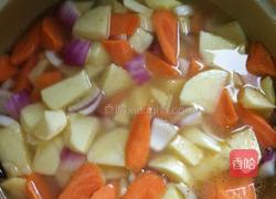 三汁闷鸡翅的做法图解6