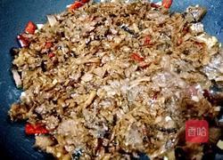 外婆菜炒腊肉的做法图解5