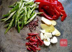 辣炒鸡腿肉的做法图解4