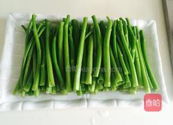 油泼空心菜的做法图解1