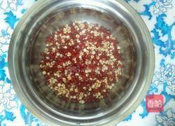 红豆薏米粥的做法图解2