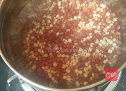 红豆薏米粥的做法图解3