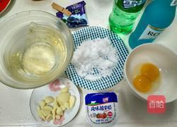 酸奶慕斯海洋蛋糕(六寸)的做法图解1