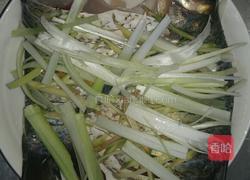 清蒸武昌鱼的做法图解2