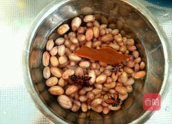 水煮五香花生米的做法图解4