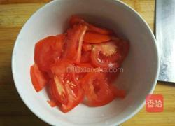 西红柿鸡蛋汤的做法图解1
