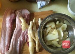 嫩姜炒肉的做法图解1