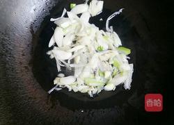 酸辣土豆粉的做法图解2