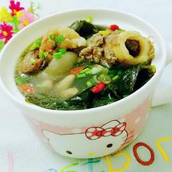 花生海带大骨汤的做法[图]