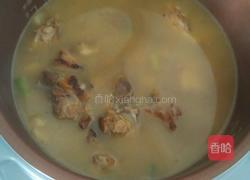 排骨蔬菜焖米饭的做法图解3