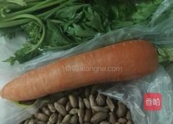凉拌水煮花生的做法图解1