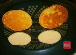 香蕉松饼的做法图解7