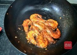 烹大虾的做法图解5