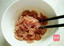 泡菜苕粉炒肉丝的做法图解3