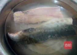 宫爆鲟魚丁的做法图解2