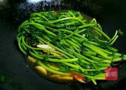 清炒茼蒿菜的做法图解5
