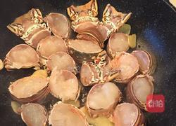 姜片炒龙虾尾的做法图解5