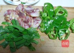 臘腸炒杏鮑菇的做法圖解2