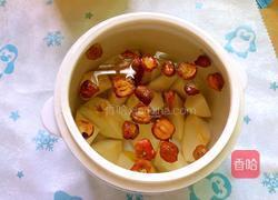 冰糖雪梨炖山楂的做法图解4